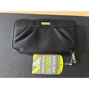 NWT Travelon RFID Blocking Water Resistant Wallet/Clutch without strap in Black